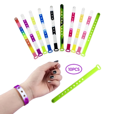 Des bracelets en caoutchouc personnalisables pour les chaussures