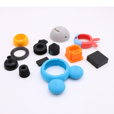 Production et conception professionnelle de pièces en caoutchouc de silicone sur mesure pour divers produits