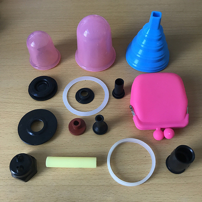 Produits en caoutchouc de silicone moulé sur mesure pour les applications alimentaires et médicales