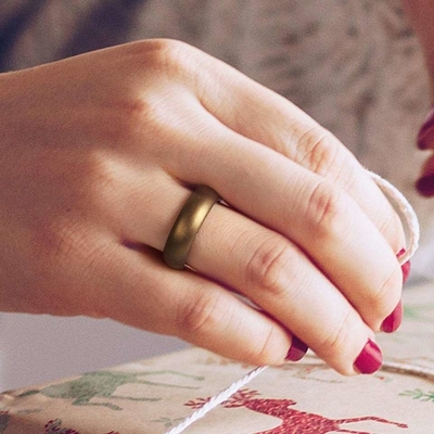 Rings de mariage en silicone métallique avec service de traitement de moulage
