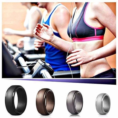 Bague de mariée en silicone pour hommes 4 packs Singles Step Edge Design élégant métallique Noir et camouflé