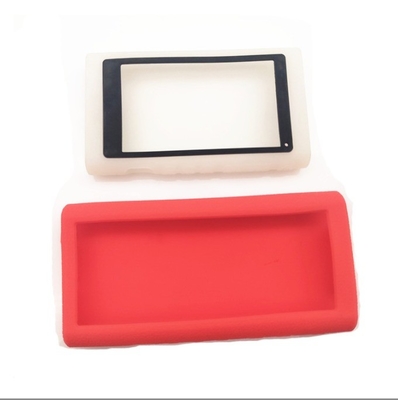 NR Service de transformation de moulage et de traitement de la couverture en caoutchouc de silicone personnalisé pour différentes coquilles de silicone
