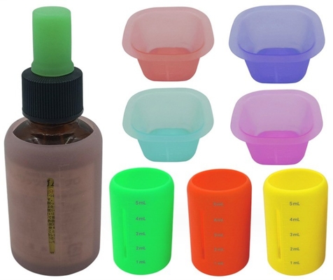 Couvercle de tasse en silicone pour la bouteille chimique expérimentale et l'innovation de la tasse de mesure