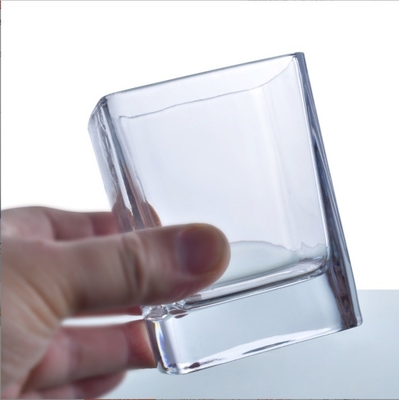 1 quantité prête à l'expédition Coupe de verre transparent pour la maison Bar de l' hôtel Whisky Wine Bière