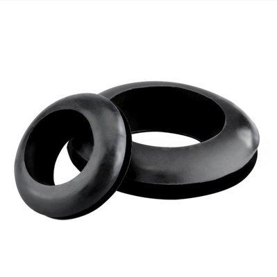 Service de moulage Grommet en silicone sur mesure pour câbles ronds et autres produits en caoutchouc