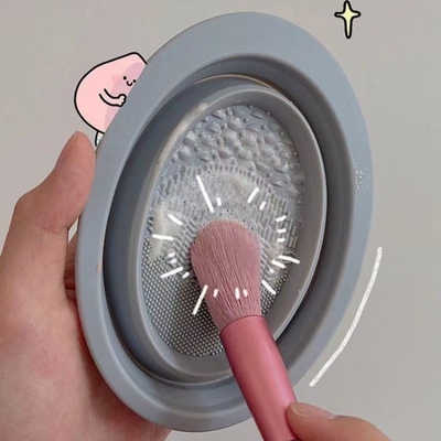 Le style durable est le pad de nettoyage pliant en mousse, le pinceau de maquillage en silicone, le lave-vaisselle