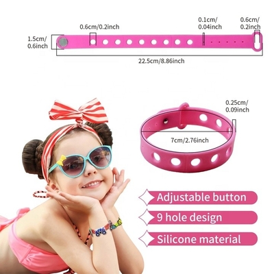 Des bandes de silicone, des bracelets de poignet, des chaussures, des bracelets, des charmes en silicone, des bracelets pour la fabrication