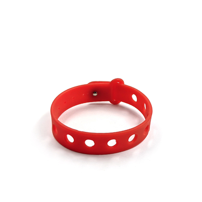 Des créateurs de silicone pièces de charme bracelet chaîne de chaussures de luxe collection de créateurs pour la fin