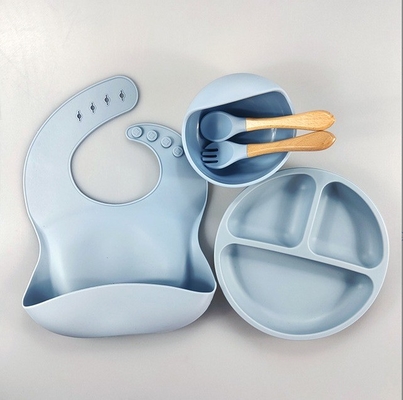 5 pièces Eco-friendly Baby Feeding Set Silicone Suction Bowls Plateaux Cuillère Bib de fourchette pour les tout-petits