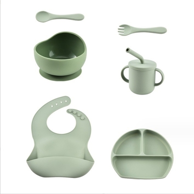 Enfants Plate à manger Vaisselle à table Suction Coupe d'alimentation Ensemble de fourchette de bol en silicone de qualité alimentaire