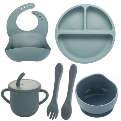 Aucun Design Style Série d'alimentation en silicone pour dîner complet Plate Bowl Cup Cuillère fourchette Spork pour les bébés