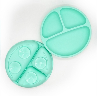 Plateau de dîner pour bébé en silicone antidérapant sans BPA avec tasse à aspirer et matériau de qualité alimentaire