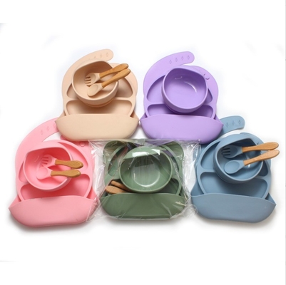 Aucun Design Style Appareils de table en silicone pour bébé 5 pièces BPA Free Feeding Set Cuillère