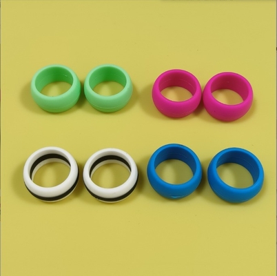 Anneau de mariage en silicone de 18 mm adapté aux hommes et aux femmes