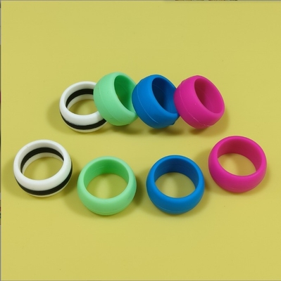 Anneau de mariage en silicone de 18 mm adapté aux hommes et aux femmes