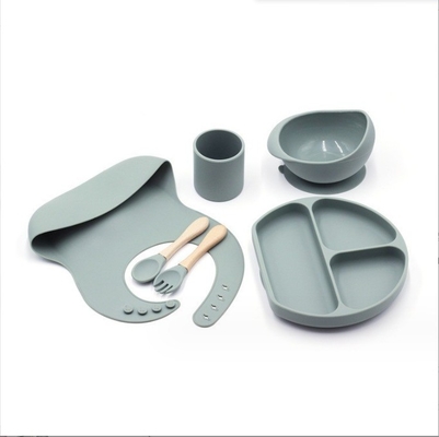 Ensemble d'alimentation en silicone Les fournitures pour bébés Les assiettes pour bébés Ensemble de nouveau-né Ensemble cadeau