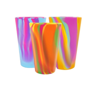 Coupe de café en silicone à eau potable réutilisable avec couvercle et paillettes 600 ml Volume stocké