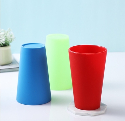 Home Cuisine Coupe à boire en silicone colorée durable pour tasse de café réutilisable sur mesure