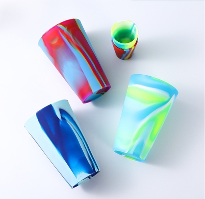 Home Cuisine Coupe à boire en silicone colorée durable pour tasse de café réutilisable sur mesure