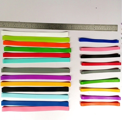 Couper des bandes en caoutchouc de silicone détenteur pour la chaise de plage serviette parfait clips de serviette de plage