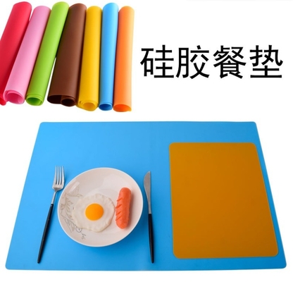Tapis alimentaire pliable en silicone pour les accessoires de décoration de table durables