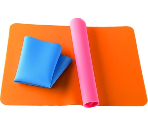 Tissus de table en silicone rectangulaire antidérapant accessoires de décoration de table