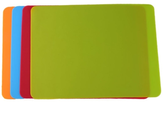 Tissus de table en silicone rectangulaire antidérapant accessoires de décoration de table