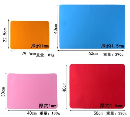 Tissus de table en silicone rectangulaire antidérapant accessoires de décoration de table