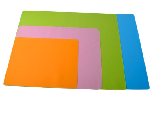 Tissus de table en silicone rectangulaire antidérapant accessoires de décoration de table