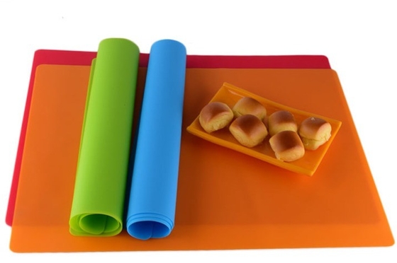 Tissus de table en silicone rectangulaire antidérapant accessoires de décoration de table