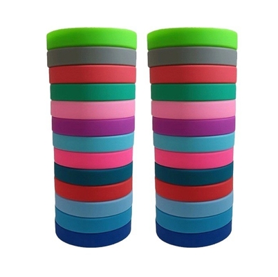 Service de traitement de coupe Les bracelets de silicone brillants avec un design et un logo personnalisés