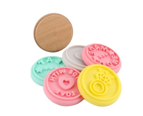 Des timbres en silicone personnalisés et durables, des timbres de biscuits de qualité alimentaire avec poignée en bois