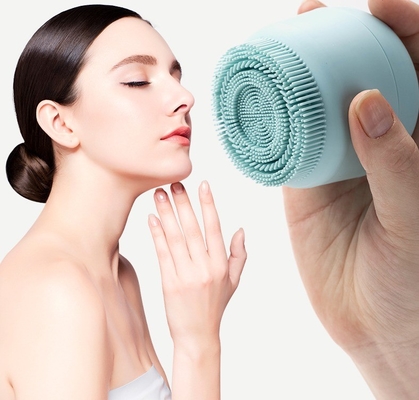 Soins de la peau durables Essentiel Masseur facial en silicone réutilisable pour un look revitalisé